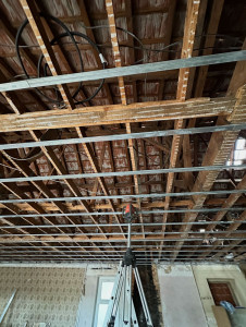 Photo de galerie - Ossature plafond suspendu