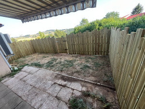 Photo de galerie - Réalisation d’une palissade bois après 