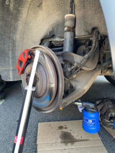 Photo de galerie - Changement de amortisseur 