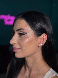 Photo de galerie - Makeup liner 