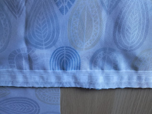 Photo de galerie - Pose de rubans fronceurs
