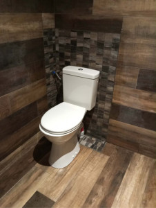 Photo de galerie - Changement d’un toilette ainsi du carrelage 