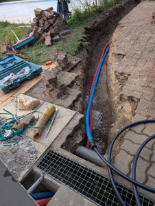 Photo de galerie - Tranchée et pose de fourreaux