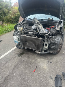 Photo de galerie - Remplacement des 3 radiateurs suite choc AV