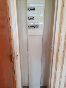Photo de galerie - Mise aux normes et remplacement tableau électrique 