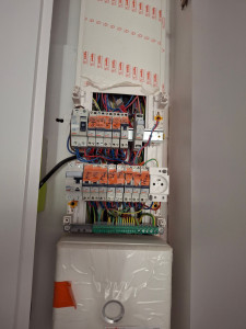 Photo de galerie - Travaux rénovation et poser gtl et repérage à
 paris 