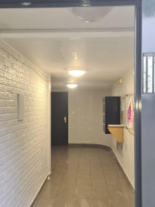 Photo de galerie - Ponçage finition peinture