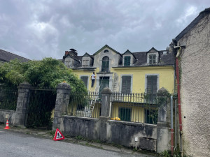 Photo de galerie - Ravalement de façade avec grosse réparation au niveau des Maçonnerie 