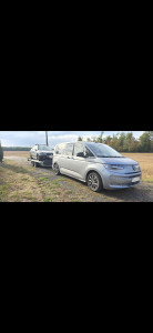 Photo de galerie - Transport d'un véhicule en panne avec l'aide d'un treuil. 