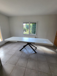 Photo de galerie - Montage de meubles entre les mains d'un professionnel