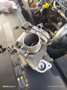 Photo de galerie - Vanne Laguna nettoyage