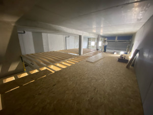 Photo de galerie - Pose plancher OSB mezzanine 