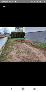 Photo de galerie - Apport de terre végétale avec mise à niveau du terrain et semis de gazon
Photo avant 