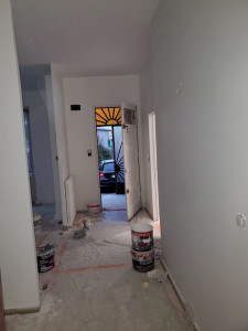 Photo de galerie - Peinture mur et plafond sur une superficie 150m2