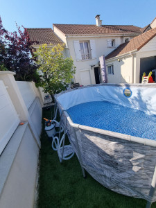 Photo de galerie - Montage des piscines d’été  avec la pompe et filtre a sable ( avec notice ou sans notice ) 
montage rapide et bien soigné résultats client bien satisfait ✅️