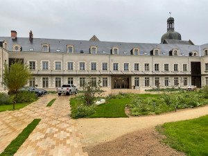 Photo de galerie - Entretien vitrerie Hôtel 5* Fleur de Loire