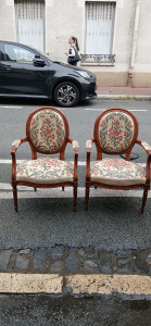 Photo de galerie - Fauteuil Louis xv 