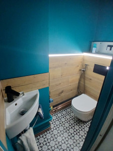 Photo de galerie - Dans la rénovation j’ai incorporé des led au dessus  du carrelage
