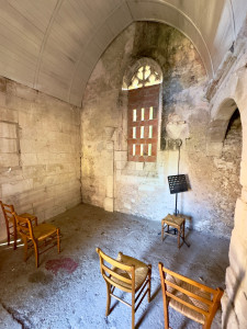 Photo de galerie - Restauration d’une ancienne chapelle (XVIIe siècle) utilisée initialement comme cagibi