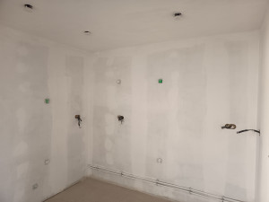 Photo de galerie - Pose des appareillages 