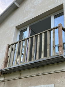 Photo de galerie - Garde corps traditionnel sans vis 