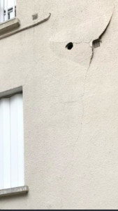 Photo de galerie - Piquetage du mur 