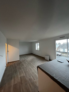 Photo de galerie - Préparation des murs et plafond puis mise en peinture