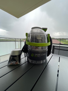 Photo de galerie - Shampouineuse Bissel spotclean pet pro