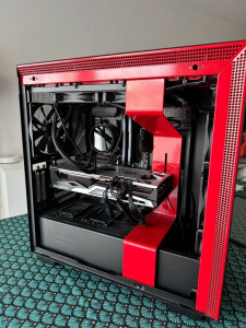 Photo de galerie - Assemblage d'un PC gamer RGB. 