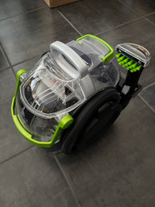 Photo de galerie - Shampouineuse BISSELL SpotClean Pet Pro