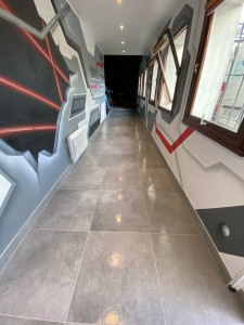 Photo de galerie - Pose de carreaux 60x60 cm