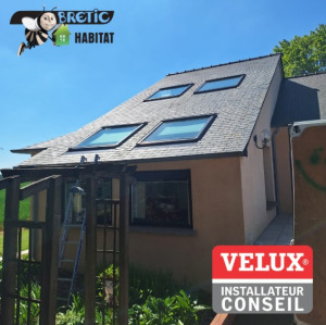 Photo de galerie - Remplacement et création de fenêtre de toit VELUX.