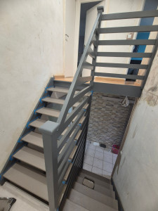 Photo de galerie - Rénovations d'un escalier complet en peinture 