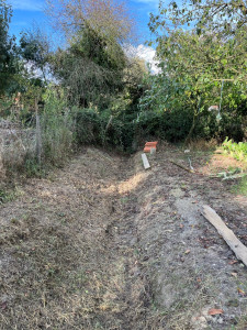 Photo de galerie - Un fossé débroussaillé comme il faut