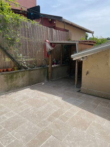 Photo de galerie - Terrasse Pierre Sakarra