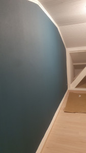 Photo de galerie - Peinture facade et interieur pose parquet flottant revetement sols et murs plafond
et bricolage