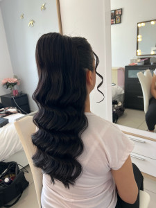 Photo de galerie - Coiffure événementiel à domicile pour mariée et invitées. formation possible 