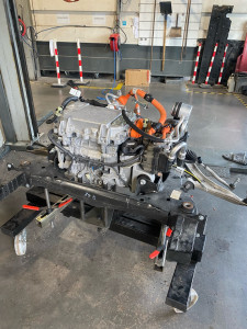 Photo de galerie - Grosse mécanique automobile 