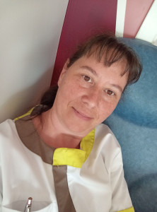 Photo de galerie - Je suis agent de service hospitalier en clinique et j ai fais de l'aide à domicile pour l aide dans la vie quotidienne plus soins auprès de personnes âgées en tant que fonction aide soignante dans un hôpital en milieu protéger