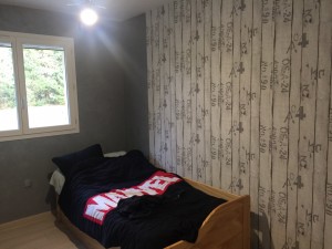 Photo de galerie - Mur chambre peinture et papier peint 