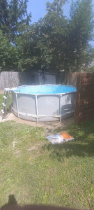 Photo de galerie - Terrassement et nivellement de terrain pour une piscine hors sol 