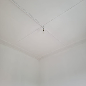 Photo de galerie - Application de deux couches mure et plafond 