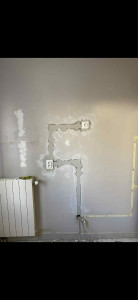 Photo de galerie - Seigner pour rajout de prises au dessus du plan de travaille 