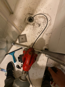 Photo de galerie - Débouchage par furet électrique 