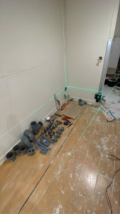 Photo de galerie - Création d’un nouvel espace pour accueillir une cuisine, incluant la création d’arrivée d’eau, chaude, eau froide et d’évacuation des eaux usées