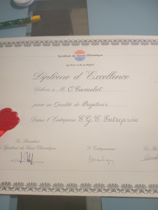 Photo de galerie - Diplôme d'excellence syndicat du génie climatique 