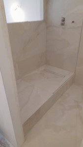 Photo de galerie - Pose du carrelage salle de bain Nice 