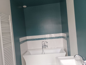 Photo de galerie - Peinture laqué dans une salle de bain 