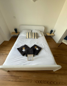 Photo de galerie - Préparation de lit avant l’arrivée des locataires 