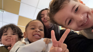 Photo de galerie - Des enfant que j’ai garder 2 semaine j’ai eu l’autorisation des parent pour la photo 